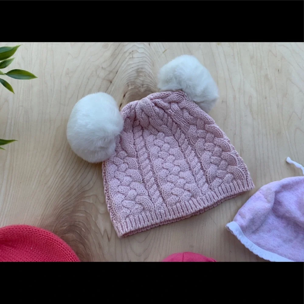 Gap baby girl hats - Picture 3 of 5